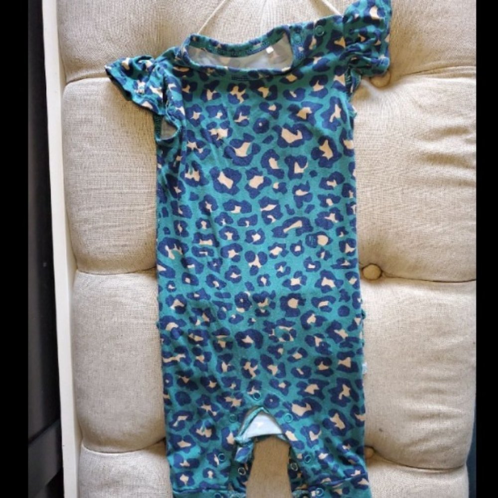 Posh Peanut Romper - Good condition